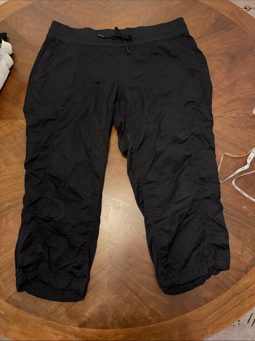 The North Face Black Women's Cropped Drawstring Capris